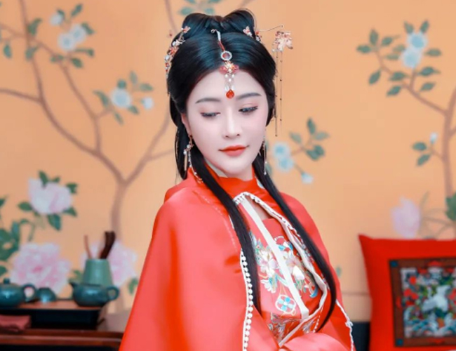 三亚泰式按摩会所艺师风采（十）只要你敢来就让你好看